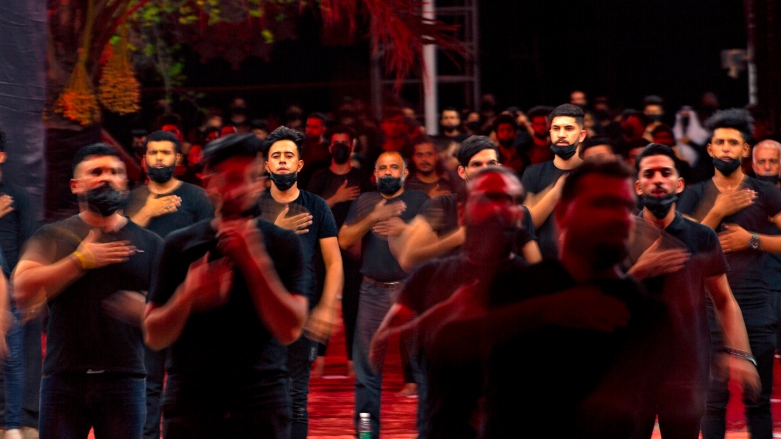  بەوێنە... ئامادەسازی بۆ عاشوورا لە کەربەلا 